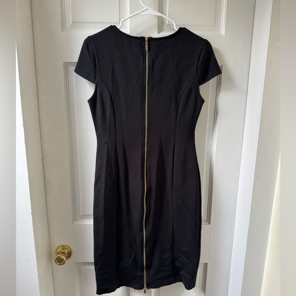 Dress - Picture 2 of 5